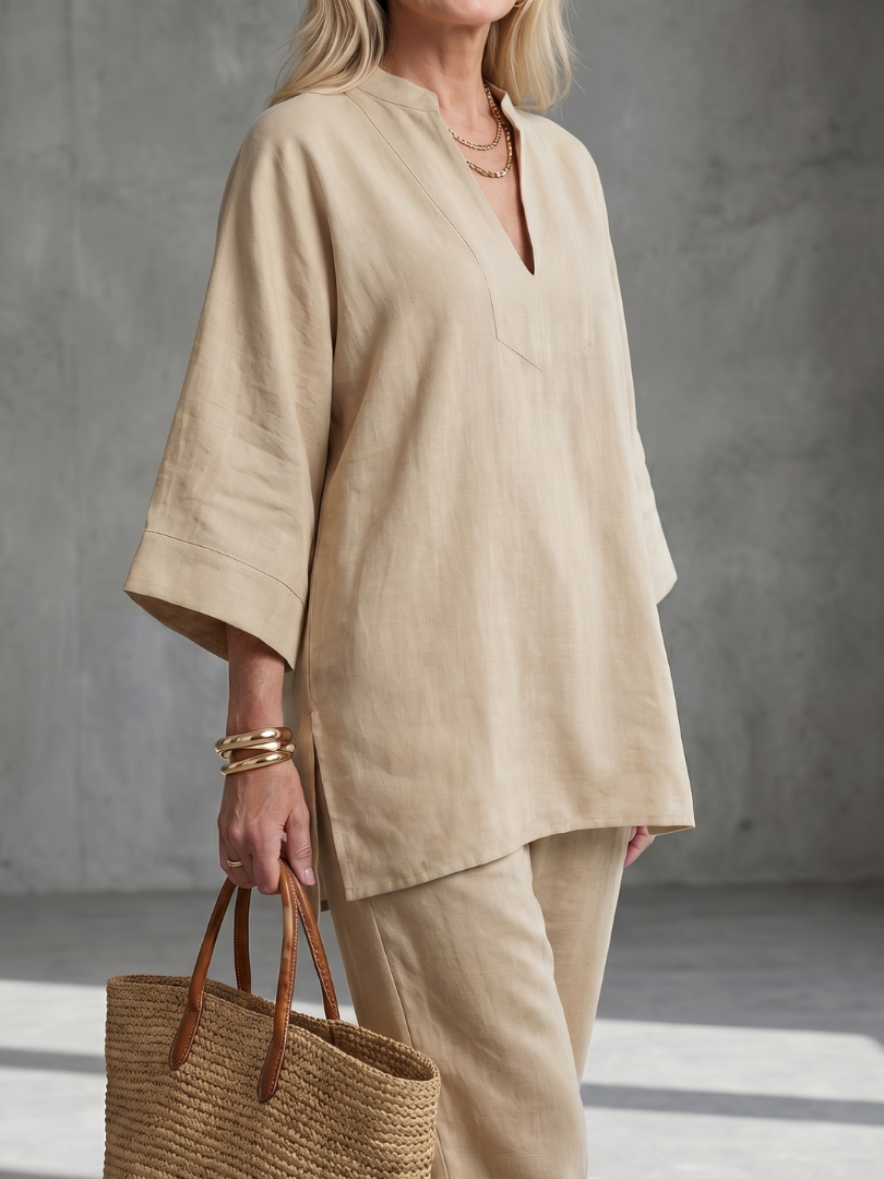 Georgiana™ | Túnica con escote en V y pantalón fruncido