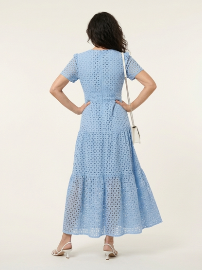Brielle™ | Vestido midi en capas con escote en V y mangas cortas