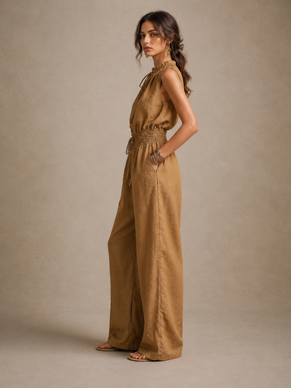 Zenaide | Mono color camel con cuello alto anudado y pierna amplia