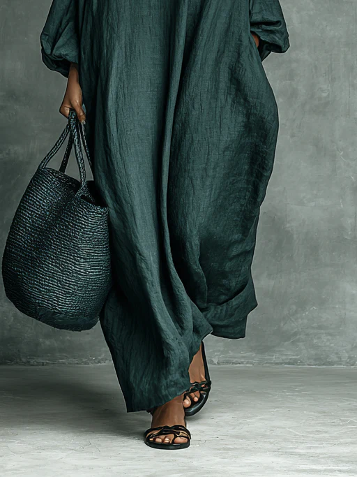 Leticia | Vestido maxi fluido con mangas largas y cuello semi alto